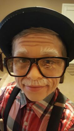 100th Day of School. Old Man Makeup Kids Old Man Costume, Old Man Makeup, 100 Day Of School Ideas, Old Man Costume, 100th Day Of School Ideas, Makeup Wrinkles, 100 Day Of School Project, Character Day, 100 Day Of School