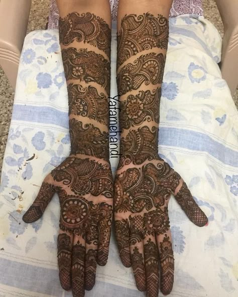 Rajasthani Mehndi Designs, Indian Mehndi Designs, Mehndi Designs 2018, Mehndi Designs Bridal Hands, Arabic Henna, Mehndi Design Pictures, Modern Mehndi Designs, Mehndi Images, Stylish Mehndi