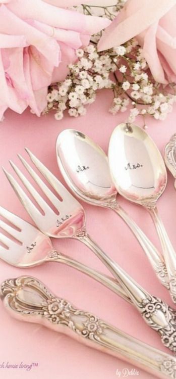 Wedding Pinks ~ Debbie ❤ Reception Place Settings, Wedding Silverware, Tout Rose, Decoration Shabby, I Believe In Pink, Tickled Pink, Everything Pink, Pink Love, Beautiful Table