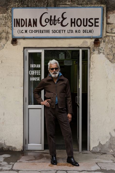 image Indian Cafe, Indian Coffee, Black Knitwear, Blue And White Shirt, Indian Aesthetic, Camping Shirt, Coffee House, Casual Wardrobe, A Coffee