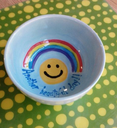 Rainbow Bowl Painted By Customer Pottery Painting Rainbow, Rainbow Pottery Painting Ideas, Painting Bowls Ideas Easy, Rainbow Ceramics, Kids Pottery Painting, Glaze Inspiration, Ceramic Plates Art, Rainbow Stuff, Ceramics Bowls Designs