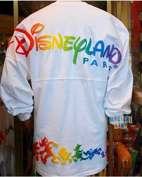 Disneyland Paris Merchandise, Disney Clothing, Jersey Fashion, White Spirit, Disney Birthday, Spirit Jersey, Disney Lover, Minnie Ears, Disney Merchandise