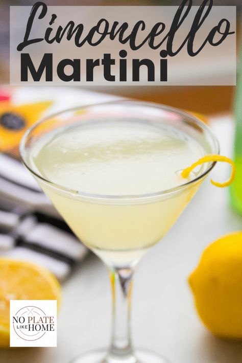 Limoncello Martini, Martini Recipes Vodka, Vodka Lemon, Cocktails Vodka, Limoncello Cocktails, Limoncello Recipe, Simply Lemonade, Yummy Summer Drinks, Lemon Drop Martini