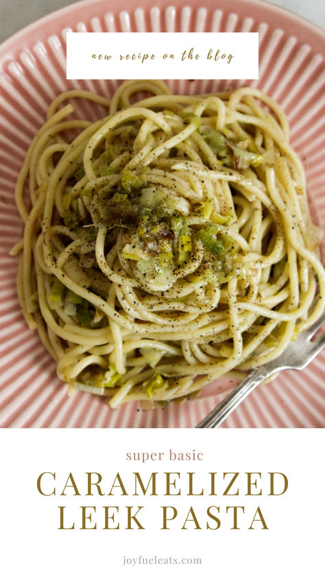 In this simple Caramelized Leek Pasta, the leek is truly the star of the show! With its sweet, oniony flavor this tasty dish is perfect on its own or paired with your favorite protein. Leek Pasta Recipes, Recipes With Leeks, Leeks Pasta Recipe, Leeks Recipe, Leek Pasta, Leek Recipes, Broccoli Pasta, Leeks, How To Cook Pasta