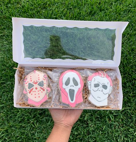 Ghost Face Cookies, Ghostface Cookies, 27 Birthday Ideas, 27 Birthday, Halloween Sugar Cookies, Ghostface Scream, Cookie Snack, 27th Birthday, Ghost Face