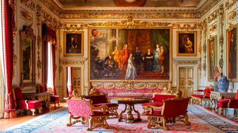 Lancaster House, Wilton House, The Crown Season, English Houses, English Architecture, English Interior, Charleston Homes, London Architecture, English House