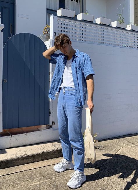 Sky Blue Clothes, Summer Outfits Blue, Blue Jeans Men, 80s Fashion Men, Blue Clothes, Outfits 90s, Outfit 90s, Clothes Outfit, Blue Outfit