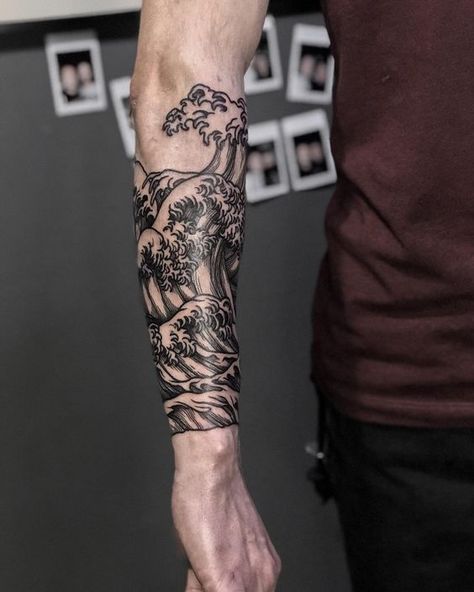 Forearm Tattoos for Men 2024: Unique Designs & Meaningful Themes Interesting Tattoo Sleeves, Wave Half Sleeve Tattoo, Japanese Wave Forearm Tattoo, Japanese Water Tattoo Sleeve, Forearm Water Tattoo, Mens Color Sleeve Tattoo, Waves Forearm Tattoo, Water Tattoo Filler, Wave Forearm Tattoo