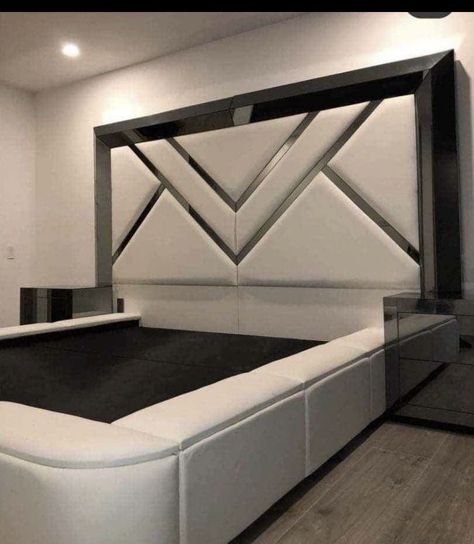 Luxury Headboard Ideas, Luxury Bed Headboard Design, Simple Dressing Table Designs, Bed Design Images, Cheap Headboard, Dressing Table Mirror Design, Bad Room Design, Luxury Headboard, Sofa Couch Design