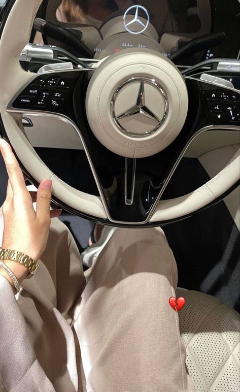 Benz Aesthetic, Cash Money, Mercedes Benz, Money