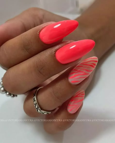 Coral Nails, February Nails, Smink Inspiration, Her Nails, Nails 2023, White Nail, Colorful Nail Designs, Neon Nails, Dipped Nails