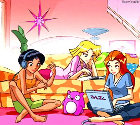 Spies Aesthetic, Childhood Aesthetic, Spy Girl, Cartoon Girls, Totally Spies, Kandy, Old Cartoons, Sugar Plum, Aesthetic Gif