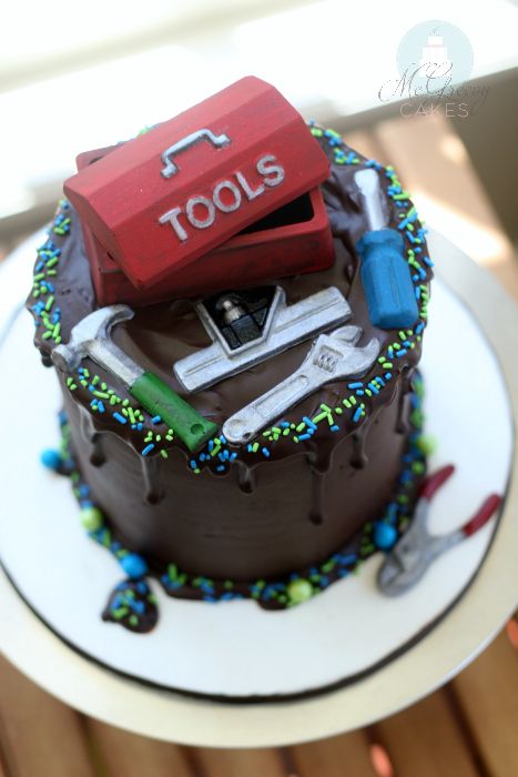 Tool Birthday Cake, Birthday Cake For Men Easy, Mechanics Birthday Cake, Mechanic Cake, Tool Box Cake, Construction Cake, Dad Birthday Cakes, Birthday Cake For Him, 60th Birthday Cakes