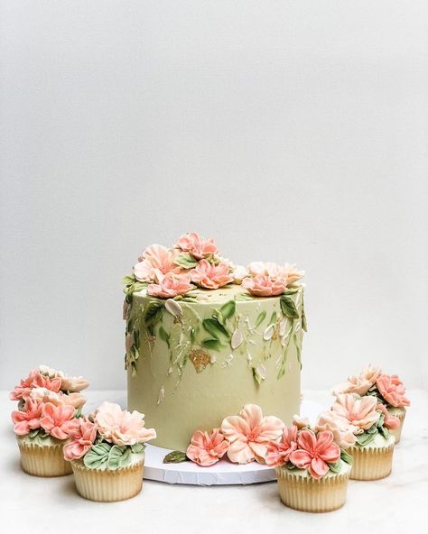 Artisan Bakery, Beautiful Cake Designs, Creative Cake Decorating, Beautiful Birthday Cakes, Pretty Birthday Cakes, Painted Cakes, Floral Cake, Fancy Cakes, The Fairy