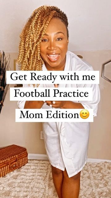 Elisa McGowan on Instagram: "GRWM. Football practice Fun. So in July the idea of signing each of the kiddos up for extra curricular activities sounded GREAT! Now the reality of me taking them to the activities is unfolding, causing me to rethink the notion 😁 We are sure to have an eventful Fall with Football, Soccer, and Dance S/n normally I would not have on make up but I had some on camera meetings today. Happy Wednesday ya’ll . . . . #momlife #momof4kiddos #footballmom #soccermom #danc Summer Football Game Outfits For Women, Football Mom Outfits Summer, Football Game Outfit Highschool Mom, Classy Football Game Outfits, Mom Game Day Outfit Football, Mom Football Game Outfit, Football Mom Outfits Games, Mom Game Day Outfit, Football Mom Outfits