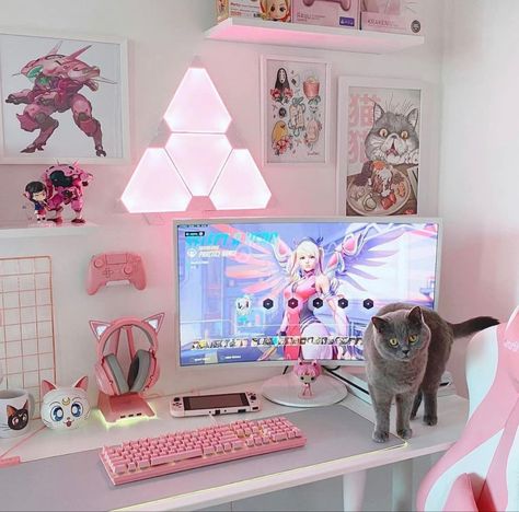 Girly Gamer Room, Girly Gaming Setup, Dream Setup, Gamer Desk, Kawaii Bedroom, Setup Gaming, Pink Games, Kawaii Games, Gamer Setup