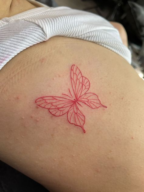 Red Tattoo Ideas, Pink Tattoo, Red Tattoo, Small Pretty Tattoos, Petite Tattoos, Red Ink Tattoos, Cute Tiny Tattoos, Red Tattoos, Small Hand Tattoos