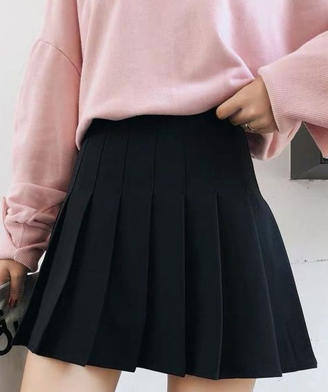 ❤️Cute Pink top and black skirt🖤 Pink Top And Black Skirt, Cute Pink Top, Black Skater Skirts, Pink Top, Black Skirt, Pink Tops, Cute Pink, Skater Skirt, Mini Skirts