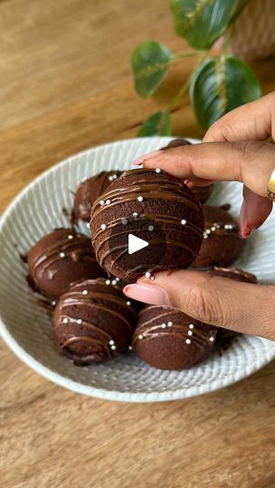 955K views · 25K reactions | RAGI CHOCO LAVA BALLS

Recipe 
4tbsp Yogurt
4 tbsp Jaggery Powder
1/4 tsp Vanilla
2.5 tbsp Melted Butter
4tbsp Aata
2 tbsp Ragi Flour
1/4 tsp Baking Soda
1.5 tbsp Cocoa Powder
2.5 tbsp Milk
Chocolate Pieces

🍫 Whisk yogurt, jaggery and vanilla together then whisk in melted butter. 
🍫 Mix aata, ragi flour, baking soda and cocoa powder along with milk until you have a smooth batter. 
🍫 Heat appe pan on medium heat & brush it with some oil pipe in the batter add a piece of chocolate in the in the middle. 
🍫Cover and cook for 5 mins then flip and cook until done. 
🍫 Remove from pan drizzle with more chocolate and serve!

Save the recipe and tag me if you try it!

(Choco lava, eggless, ragi chocolate, ragi) | Aditi Goyal | Adilicious | Arjun · Jane Jana (Give I Choco Balls, Heat Brush, Ragi Flour, Jaggery Powder, Choco Lava, Dessert Cups Recipes, Chocolate Pieces, Oil Pipe, Lava Cakes