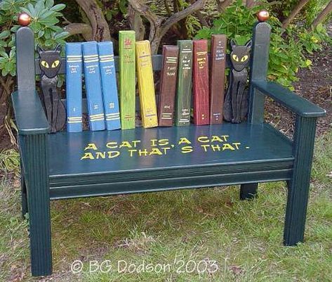 Book Bench, Deco Originale, Little Library, Painted Chairs, Free Library, The Words, Yard Art, Garden Projects, A Cat