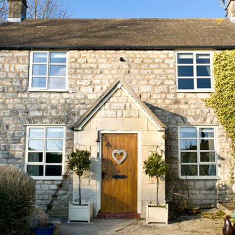 Exterior | Be inspired by a colourful and eclectic Victorian home in Gloucestershire | House tour | PHOTO GALLERY | 25 Beautiful Homes | Housetohome.co.uk British Country Home, Country Home Exterior, 25 Beautiful Homes, Exterior House Siding, Cottage Front Doors, Cottage Porch, British Country, Country Chic Cottage, Casa Country