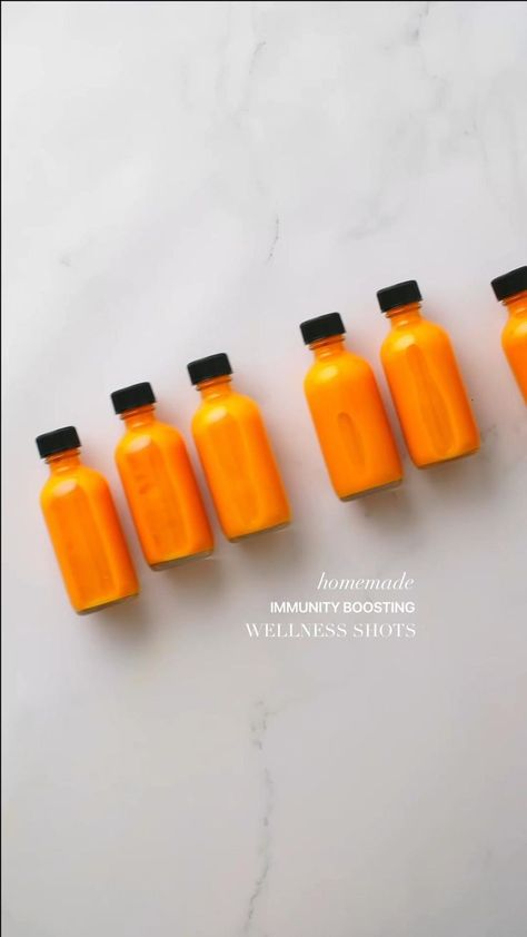 Drinks For Energy, Shots Aesthetic, Carrot Skin, Immunity Drink, Immunity Shots, Fresh Turmeric Root, Glass Containers With Lids, Turmeric Shots, Wellness Shots