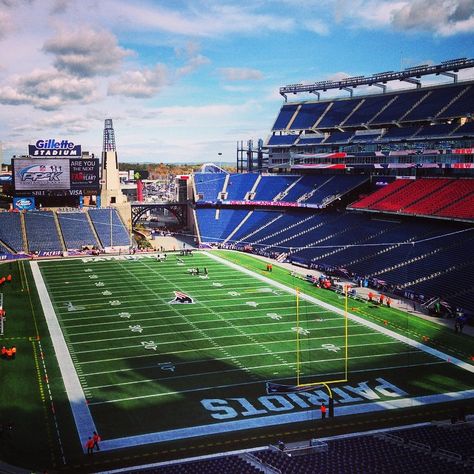 Gillette Stadium Patriots Stadium, Boston Vacation, Nfl Stadiums, Gillette Stadium, Boston Strong, Patriots Football, Football Stadium, Chrysler Building, Football Stadiums