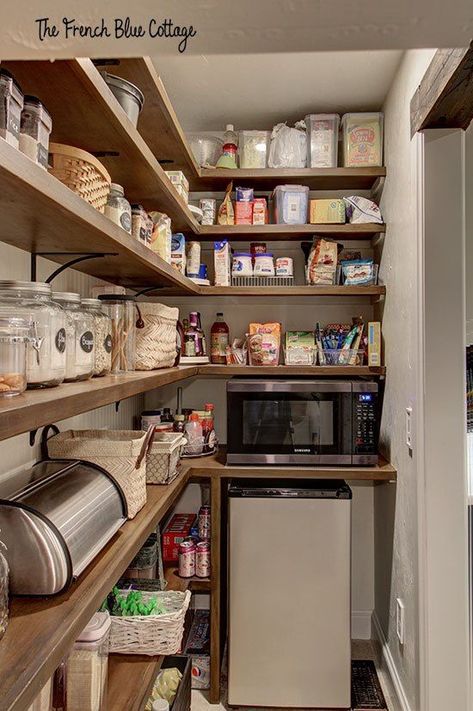 Here's how to make a pretty pantry that is open to the kitchen. This pantry was built into the space under the stairs. To make it pretty, we used beadboard, open shelves, and metal brackets. #pantryideas #kitchenpantry #pantryunderstairs Pantry Shelves With Brackets, Shelving Pantry Ideas, Under Stair Pantry, Understairs Pantry, Under The Stairs Pantry, Pantry Under The Stairs, Pantry Organizing Ideas, Barcelona Kitchen, Stairs Pantry