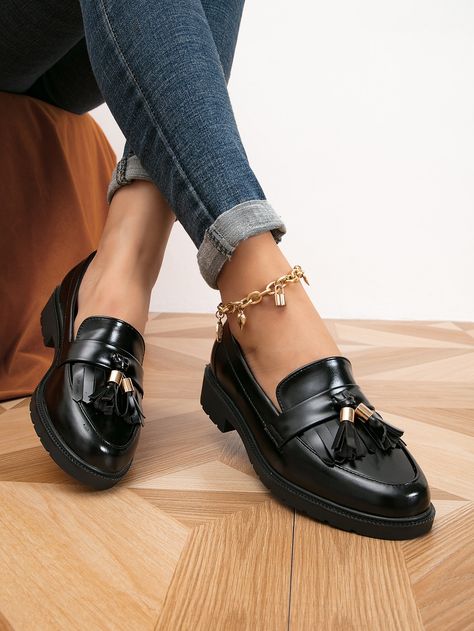 Black Elegant Collar   Plain Loafers Embellished   Women Shoes Brown Flat Shoes, Minimalist Sneakers, Tassel Decor, Loafer Shoes Women, Minimalist Shoes, Women Flats, Patent Leather Shoes, Casual Loafers, Comfy Shoes