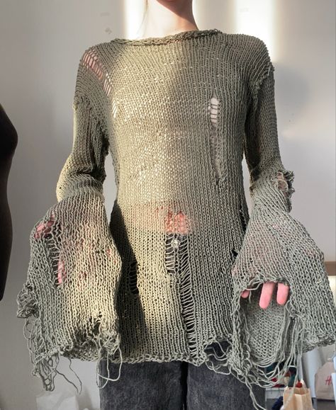 Post Apocalyptic Knitwear, Subversive Sweater, Torn Outfit, Subversive Knitwear, Distressed Knitwear, Alternative Knitting, Crochet Distressed, Mermaid Shoot, Subversive Fashion