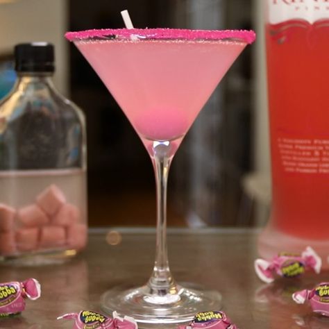 12 Dirty Drinks for Certified Freaks ONLY! - Tipsy Bartender Peach Schnapps Drinks, Rum Mixed Drinks, Pink Lemonade Vodka, Pink Vodka, Valentine Candle, Blow Pop, Candy Cocktails, Candles Birthday, Blow Pops