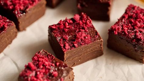 Dark Chocolate Raspberry Fudge Recipe Dark Chocolate Raspberry Fudge Recipe, Chocolate Raspberry Fudge, Raspberry Fudge, Healthy Baking Substitutes, Dark Chocolate Raspberry, Fudge Ingredients, Dark Chocolate Fudge, Healthy Candy, Freeze Dried Raspberries