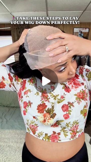 Werna Patterson on Instagram: "Trick to laying down your lace wig to prevent lifting! #wigtutorial #wigtips #wiginstall #howto #wigcustomization #wigs #viral #amazonwigs #lacewig #wiginstalltutorial #wiginstall #lacefrontwig #lacewig #step #stepbystep #reels" Vision Board Goals, Dark Skin Women, Lace Wig, Lace Front Wigs, Lace Wigs, Natural Hair, Vision Board, Natural Hair Styles, Wigs