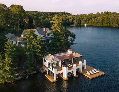 House On The Water, Houses Exterior, Lakefront Living, Lake Houses, Floating House, Dream House Exterior, House Goals, Dream Home Design, Home Fashion