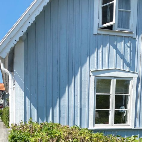 Scandi Summer, Swedish Blue, Scandinavian Summer, Scandinavian Lifestyle, Big Windows, Country Side, Vintage Cottage, Summer Dream, Scandinavian Home