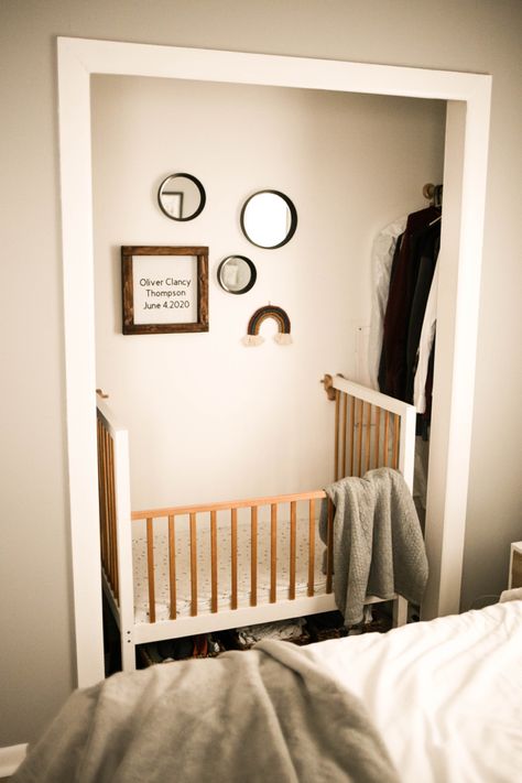 Crib In Small Bedroom, Crib In Closet Ideas, Mini Crib In Bedroom, Closet Crib Ideas, Mini Crib In Master, Crib In Closet, Mini Crib Closet Nursery, Closet Door Alternative, Small Bedroom Hacks