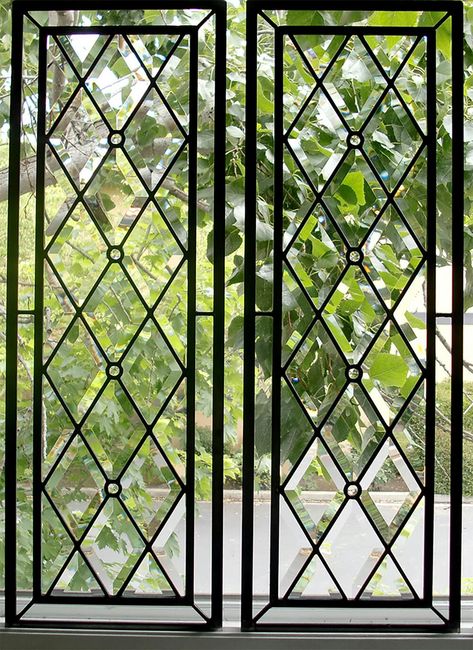 Stained Glass Door Panel Patterns, Lead Glass Windows Ideas, Glass Windows Design, Modern Stained Glass Windows, Windows Grill, Glass Window Design, Grill Designs, Home Window Grill Design, Beveled Glass Doors