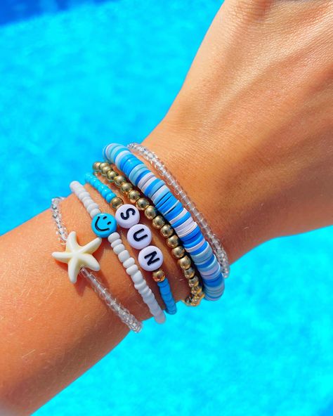 Everything Comes In Waves Bracelet Stack🏝️🩵🌊 $26 Comment SOLD or message me to order 🤍 *available on my website (comment 🤍 for link)* #blue #jewelry #bracelet #beach Beach Bracelet Ideas, Everything Comes In Waves, Coastal Bracelet, Vsco Beach, Artsy Jewelry, Bracelet Inspo, Wave Bracelet, Beach Bracelets, Beads Bracelet Design