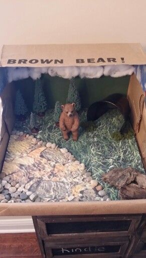 Diorama Brown Bear Grizzly Bear Diorama, Bear Habitat Project, Bug Diorama, Bear Diorama, School Diorama, Habitat Diorama, Biomes Project, Diorama Kids, Diorama Project