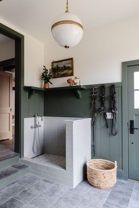 Monochromatic Mudroom, Mudroom Door Interior, Scullery Mudroom Combined, Mudroom Architecture, Small Laundry Mud Room, Laundry Mud Room Off Garage, Dog Mud Room Ideas, Farm Mudroom, Dog Mudroom