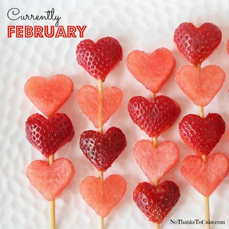 Currently: February 2018 Valentines Healthy Snacks, Picknick Snacks, Fruit Kabobs Kids, Heart Shaped Food, Valentines Snacks, Emoji Birthday Party, Healthy Valentines, Fruit Skewers, Fruit Kabobs