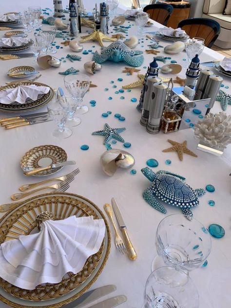 Beach Table Set Up, Under The Sea Prom Theme Backdrops, Beach Theme Party Aesthetic, Beach Quinceanera Ideas, Ocean Graduation Party, Under The Sea Centerpiece Ideas, Adult Mermaid Party, Beach Table Settings, Coastal Birthday