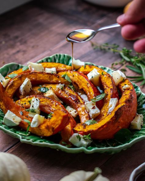 Bring the best of autumn to your table with this Carob Roasted Pumpkin with Goat Cheese. Looking for a side dish that stands out or a unique main? This recipe is full of warm fall flavors and is surprisingly easy to whip up! 🧡 The secret touch is the sweet rich carob syrup. In Malta, we tend to use a spoonful of syrup with warm water as a remedy for a sore throat. Recently I started to experiment further and cook with it. I even brought a bottle of carob syrup from @tulliera.farm.deli wit... Pasta Omelette, Secret Touch, Maltese Christmas, Vermicelli Pasta, Citrus Tart, Christmas Log, Red Onion Relish, Roasted Pumpkin, Roast Pumpkin