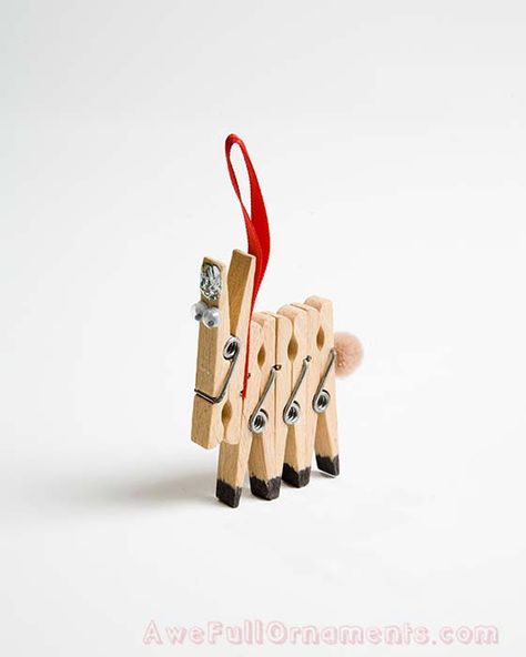 Tinacci_091215_9731-743708452-O Clothespins Diy, Skirt Diy, Diy Christmas Ornament, Clothes Pegs, Easy Christmas Crafts, Handmade Christmas Decorations, Christmas Ornament Crafts, Christmas Crafts For Kids, Homemade Christmas