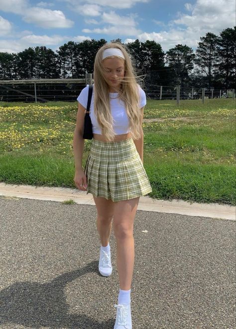 Preppy Style Outfits, Girly Fashion, Mode Vintage, Preppy Outfits, College Outfits, Looks Vintage, Outfits Casuales, Aesthetic Outfits, Cute Casual Outfits