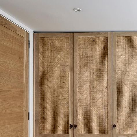 Loughlin Furniture | Hand Crafted Solid Timber Furniture on Instagram: "Laundry room 😍 our Pacific Rattan and crescent doors 👌🏼 in our American Oak Natural finish" Rattan Laundry Room, Laundry Doors, Timber Furniture, Laundry Room, Beach House, Doors, New Homes, Furniture