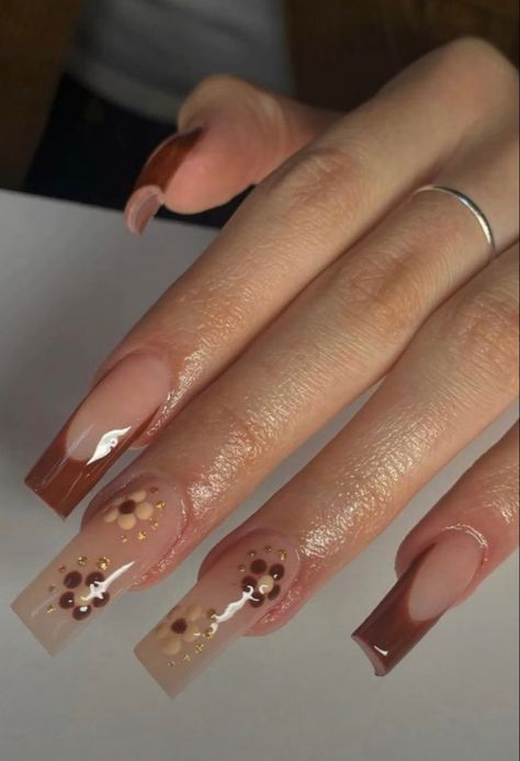 Ongles Beiges, Beige Nails Design, Nail 2023, Acrylic Nails Nude, Brown Acrylic Nails, Brown Nails Design, Short Gel Nails, Beige Nails, Grunge Nails