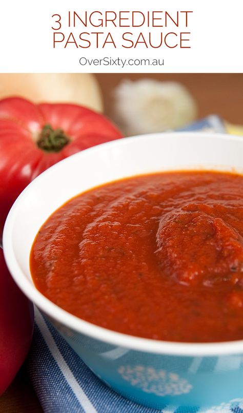 3 Ingredient Pasta Sauce - such a simple recipe. Avoid all the added sugar and preservatives in store-bought pasta sauces and go with this healthy version instead! 3 Ingredient Pasta, Roasted Tomato Pasta Sauce, Savoury Sauces, Sugar Fast, Kid Friendly Appetizers, Fresh Pasta Sauce, Snicker Apple Salad, Homemade Pasta Sauce, Vegan Sauce Recipes