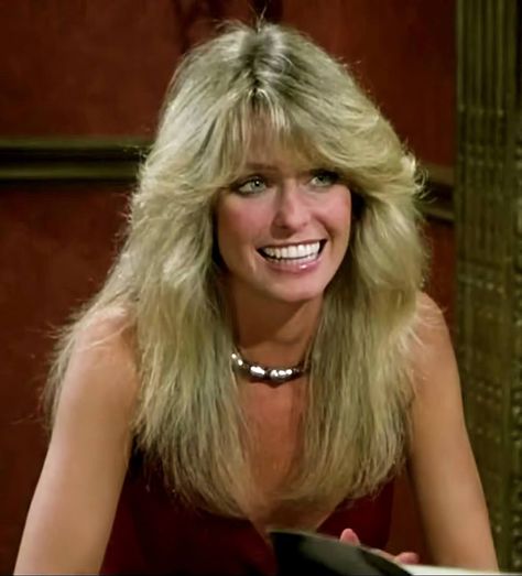 Jill Munroe Fawcett Hair, Step Hairstyle, Farrah Fawcet, 70s Hair, Hairstyle Tutorials, Step By Step Hairstyles, Farrah Fawcett, Actrices Hollywood, Dream Hair