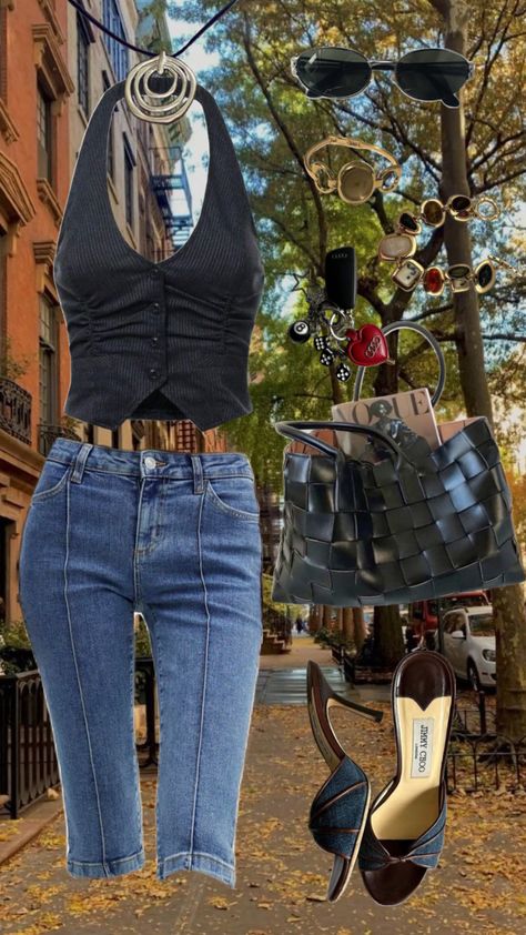 carrie bradshaw vogue assistant look #carriebradshaw #sexandthecity #satc #modern #fashioninspo #fashion #casual #eclectic #casual #officelook #coolgirl #condenast #inspo Carrie Bradshaw Shoes, Carrie Bradshaw, Clothes And Shoes, Stylish Women, Shoes And Accessories, Fashion Casual, Cool Girl, Carry On, Fashion Inspo